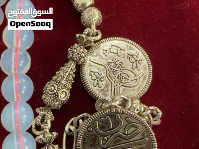 للبيع مسباح النوع ( حجر القمر ) / عدد الخرز ( 69 ) خرزه / المسباح جديد ............................