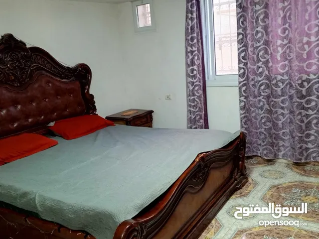 100 m2 1 Bedroom Apartments for Rent in Nablus Tal St.