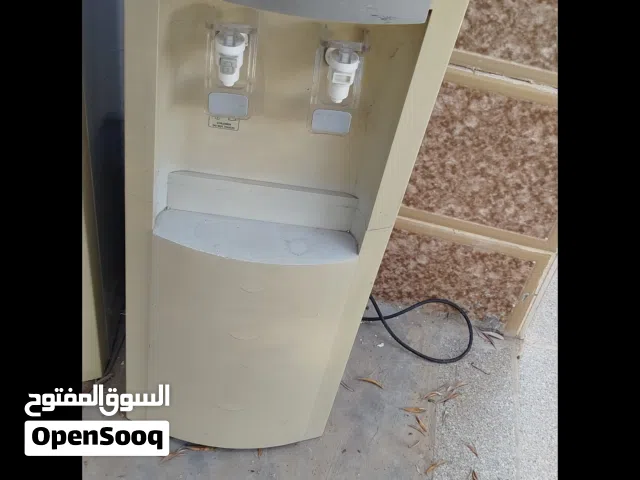 كولر فاميلي حامي بارد بحاله ممتازه للبيع