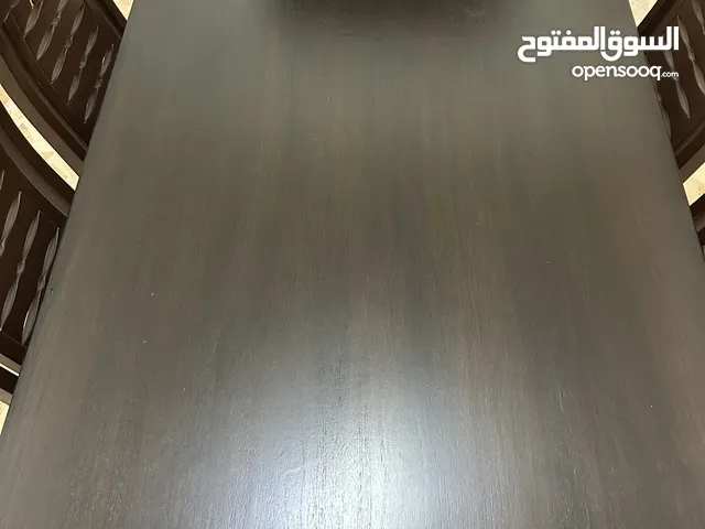 طاولة سفره مع 6 كراسي