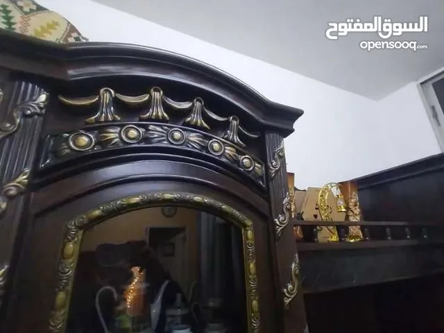 بوفيه فارغ