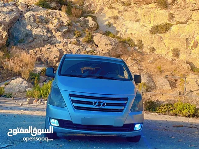 هونداي H1 i800 2008 محول كامل 2018 فحص نخب اتوماتيكك!! ركزز فل الفل