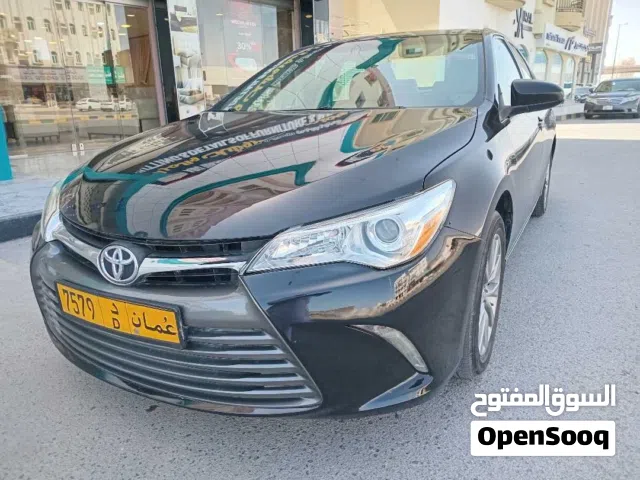 2015 تويوتا كامري XLE