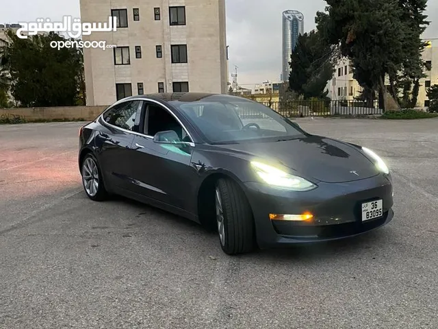 Tesla model 3 long range Dual motor