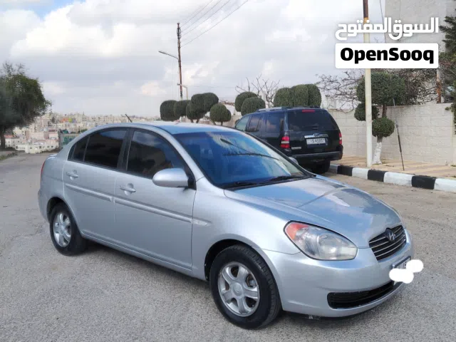 2006, هيونداي, فيرنا, Standard