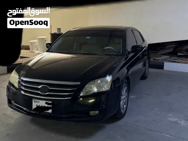 Used Toyota Avalon in Dubai