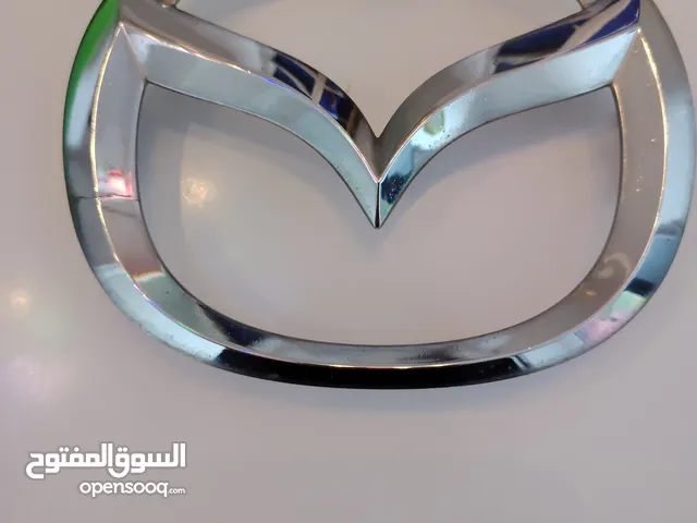 شعار مازدا 3 2016 عالشل الامامي