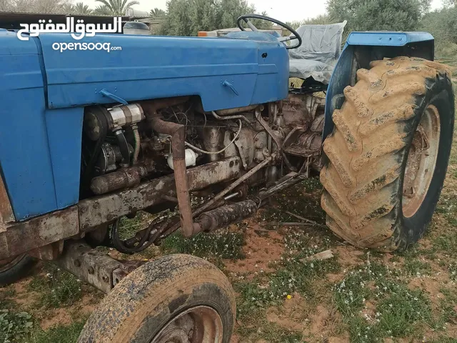 محراث جرار هيبرو للبيع