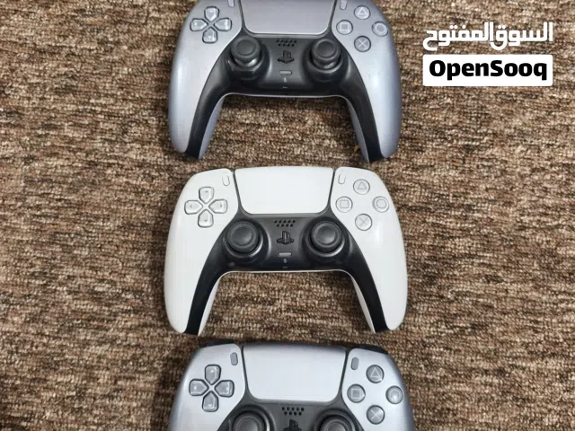 جوستكات اصليه موباله مال بلاي 5 مستخدمات نظيفات شغالات وعلى الفحص