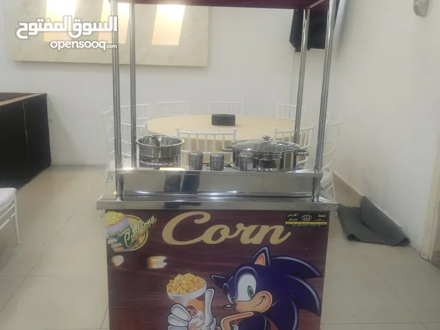 عرباية ذرة بحال الوكالة للبيع مع معداتها