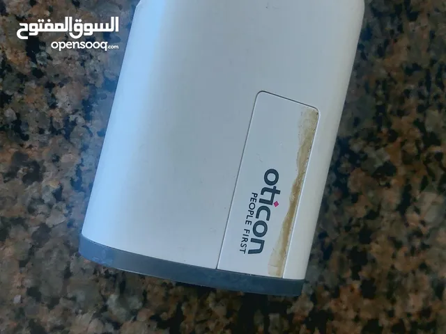 سماعه اذن لضعف السمع
