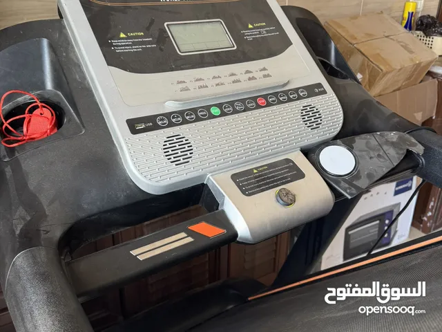 جهاز مشي كهربائي من World Fitness