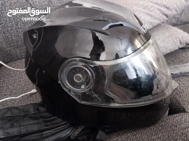 خوذه كمله هيه سماعته