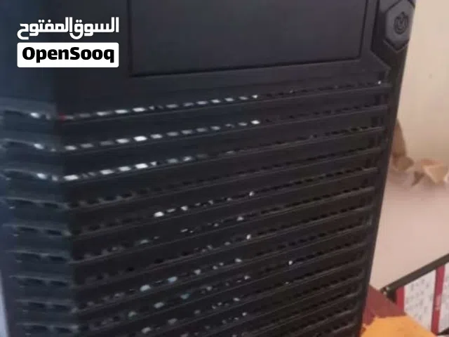 كمبيوتر للبيع