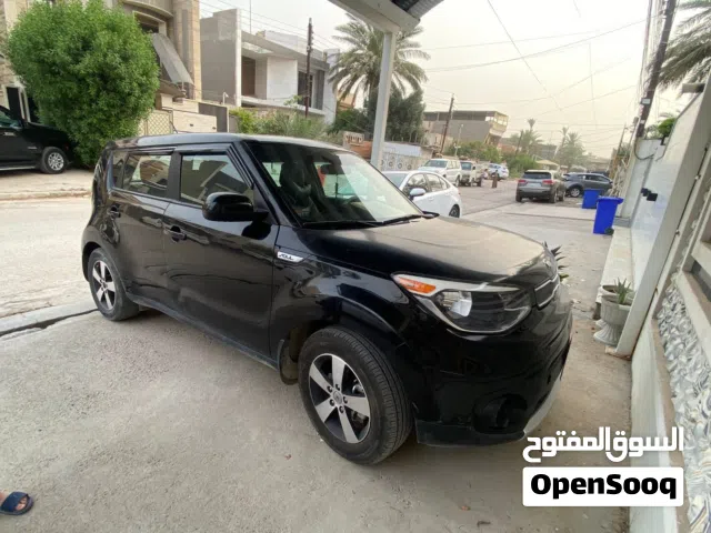 2019 كيا سول Standard