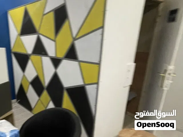 غرفة تسجيل متنقله من الخشب