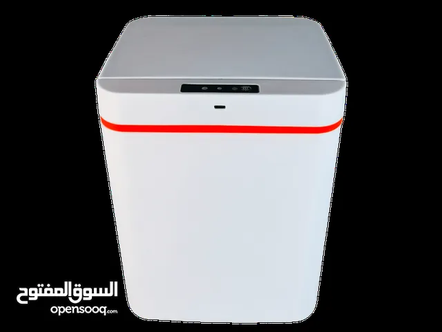 سلة مهملات الكترونيه تصميم مميز مع تقنية المستشعر الذكي التي تتيح الاستخدام بسهولة
