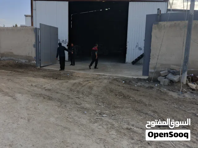 هنجر للأيجار سحاب بقرب من المدينة الصناعية