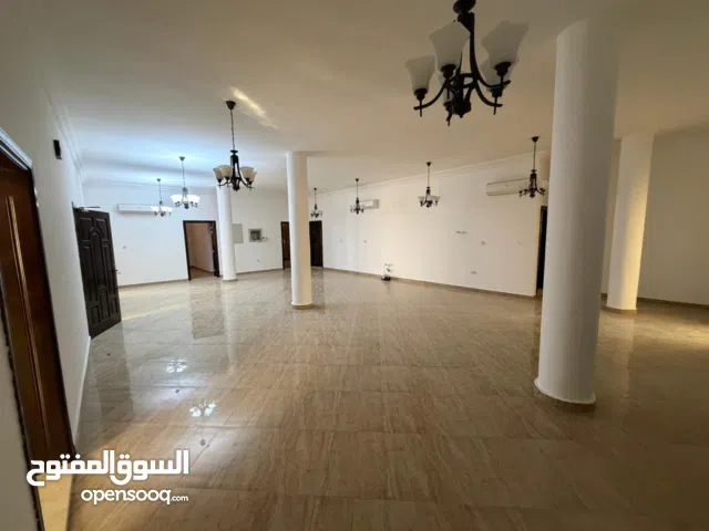 22 m2 5 Bedrooms Villa for Rent in Al Ain Ni'mah
