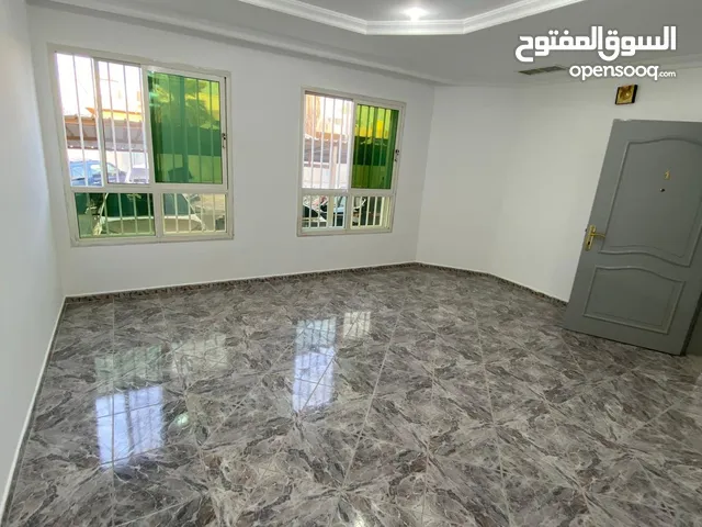 1 m2 3 Bedrooms Apartments for Rent in Kuwait City Faiha