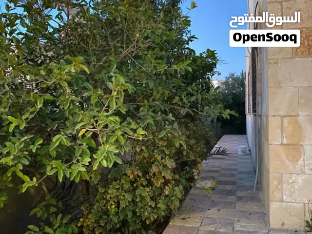 منزل للبيع في الزرقاء حي المسامير