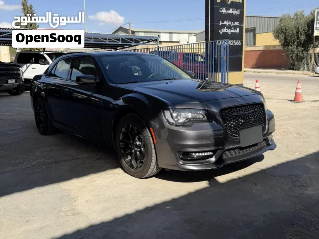 2022 Chrysler 300 Touring L