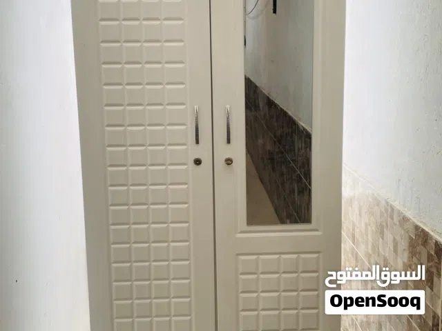 كبت ملابس لغرفة النوم شبه جديد