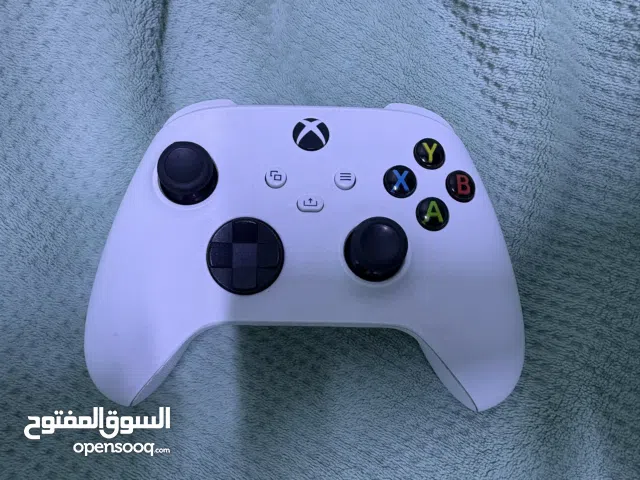 يده. اكس بوكس سيريس إس