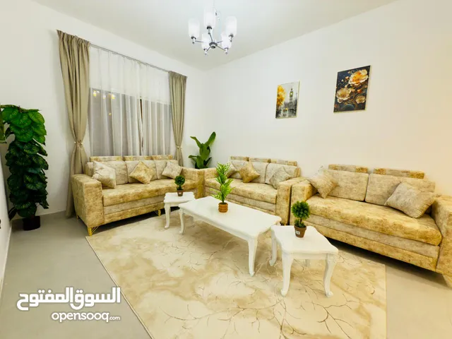 SH / شقة راقية غرفة وصالة مفروشة في كورنيش عجمان - /2/ حمام + بلكونة - ايجار شهري شامل