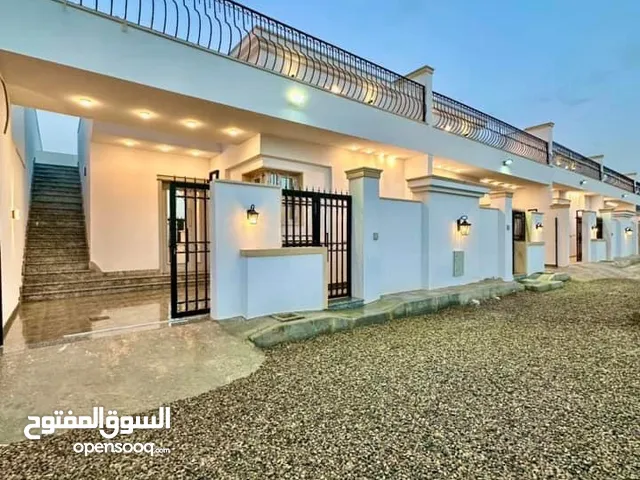 160 m2 2 Bedrooms Townhouse for Sale in Tripoli Ain Zara