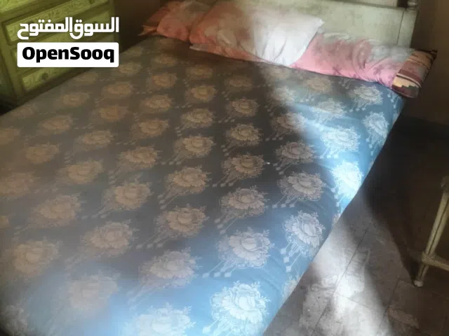 سرير غرفه نوم من التراث القديم