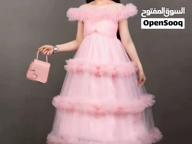 فستان بناتي