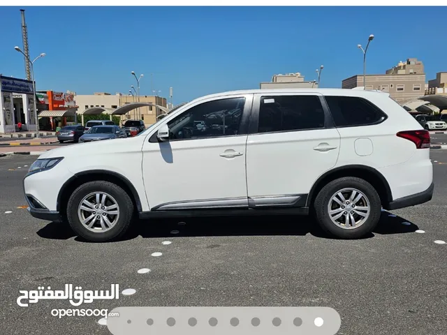 Used Mitsubishi Outlander in Al Ahmadi