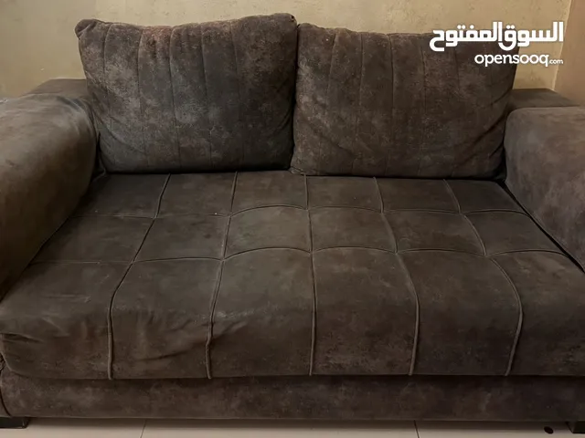 طقم كورنر 7 مقاعد مع 8 مخدات صغار