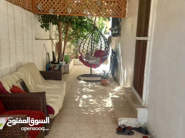 شقه طابقيه