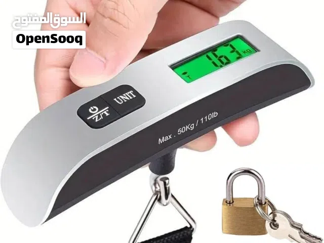 ميزان الحقائب الذكى او ميزان حقائب السفر قبل ماتمشى للمطار . قيس شنطتك وانت مرتاح