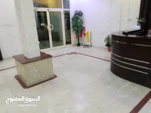 3 Bedroom available 8 flat for rent in juffair area