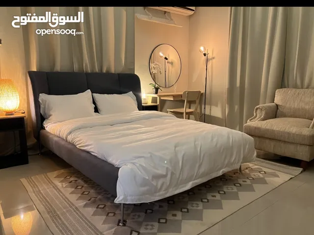 90 m2 1 Bedroom Apartments for Rent in Al Riyadh Al Manar