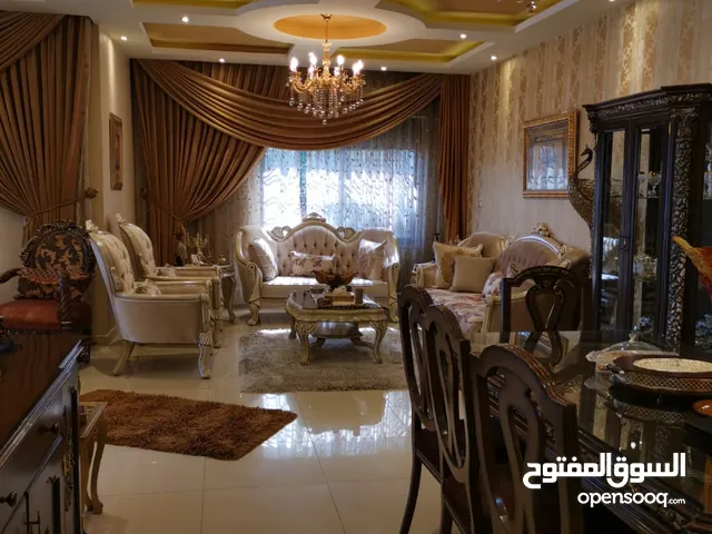 225 m2 4 Bedrooms Apartments for Sale in Amman Al Rabiah