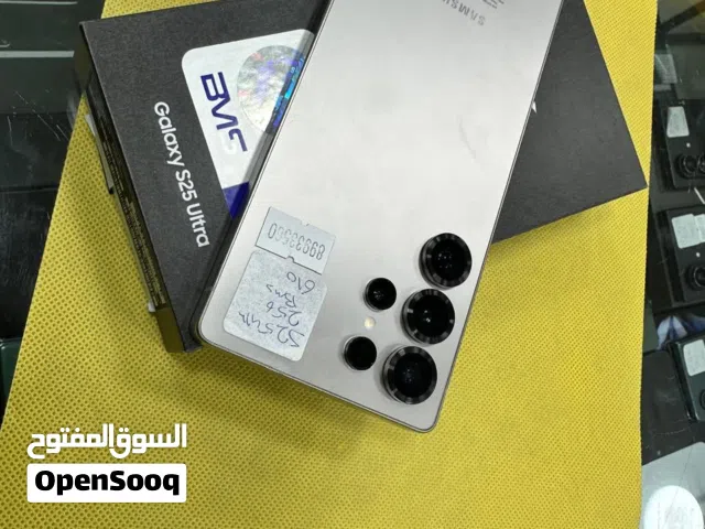 Galaxy  S25 Ultra  256g مستخدم بحالة الوكاله  مع فالة الشركه  بسعر مغريي