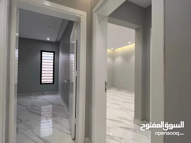 200 m2 3 Bedrooms Apartments for Rent in Al Riyadh Tuwaiq