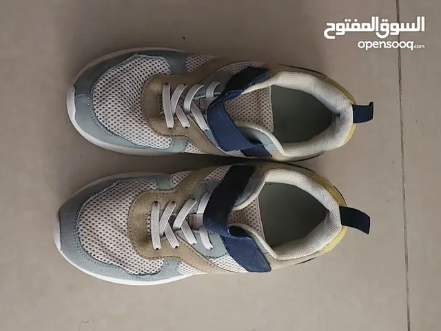 احذيه اطفال متنوعه ماركه سكتشيرز واديداس