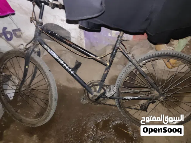 سيكل 26 حالي نظيف للبيع بي 30الف يمني أو 50دولار