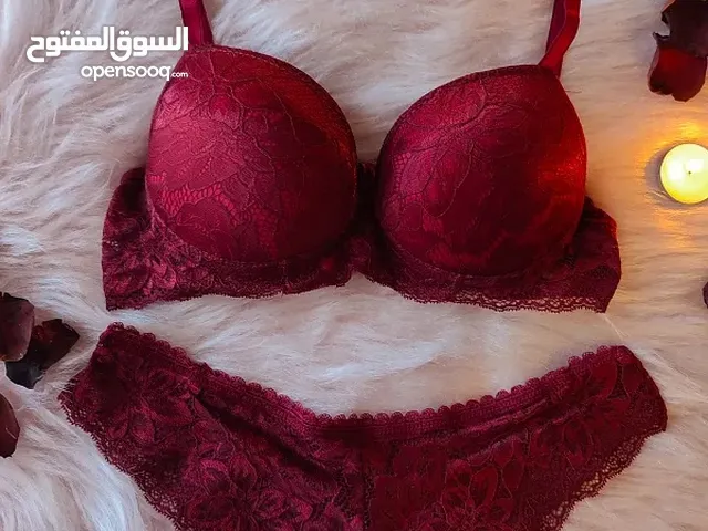 مطلوب ملابس داخلية مستعملة لشراء