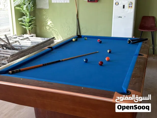 طاولة بلياردو