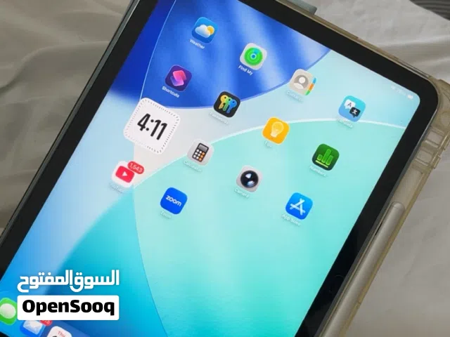 Apple iPad Air 11 32 GB in Sharjah
