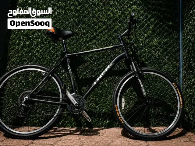 Trek 3700 for urgent sale