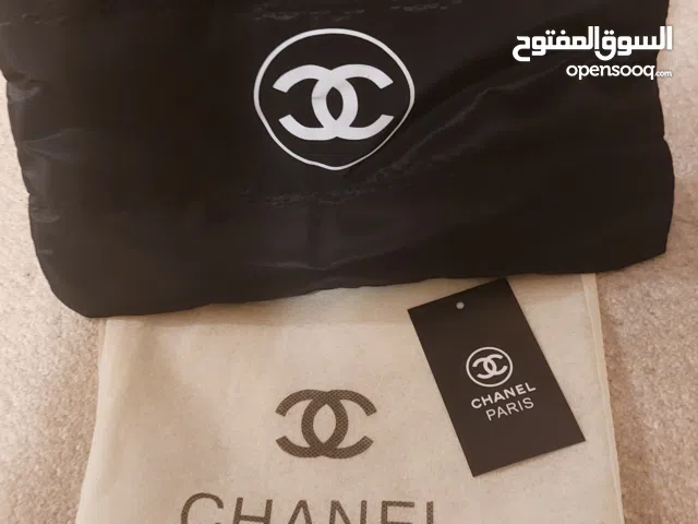 Channel clutch bag/makeup bag