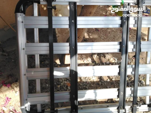 سلة سيارة جديده