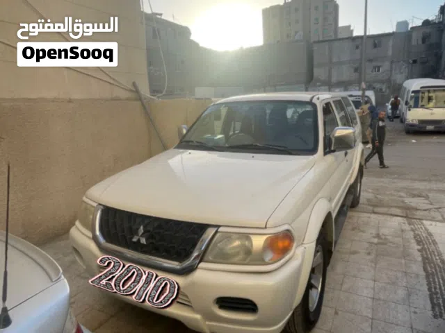 متسوبيشي ناتيفا 2010 بحاله ممتازه جدا